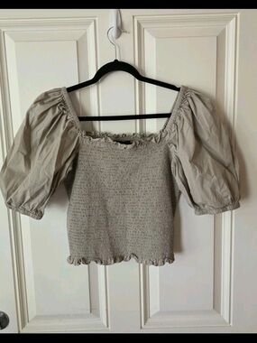 INC International Concepts Light Brown Smocked Puff Sleeve Crop Top